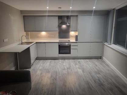 2 Bed Flat, Glasshouse, MK40