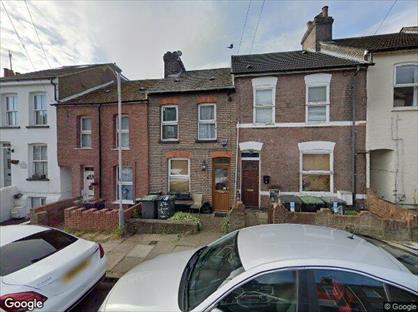 4 Bed Terraced House, Milton Road, LU1