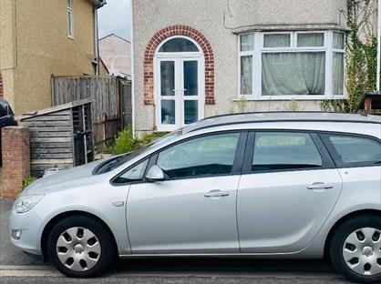 4 Bed Semi-Detached House, Radley Road, BS16