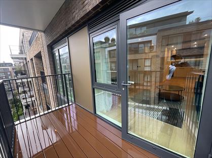 1 Bed Flat, Lockgate Road, SW6