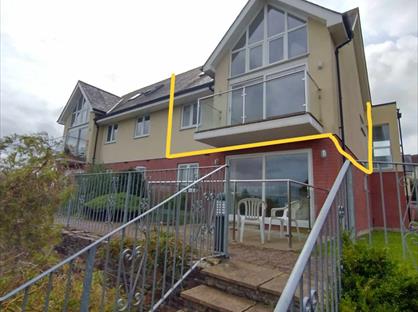 2 Bed Flat, Craigmoor, PL27