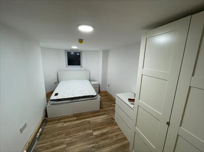 1 Bed Flat, Norman Terrace, LS8