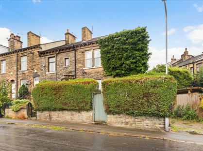 2 Bed End Terrace, Cavendish Road, BD10