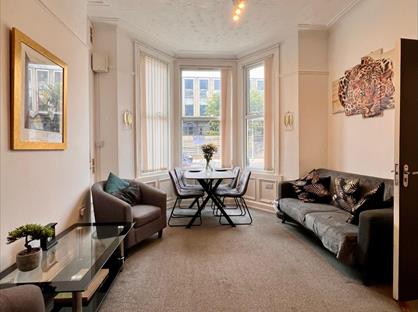 Room in a Shared House, Albert Road, TS1