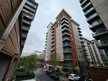 2 Bed Flat, Masson Place, M4