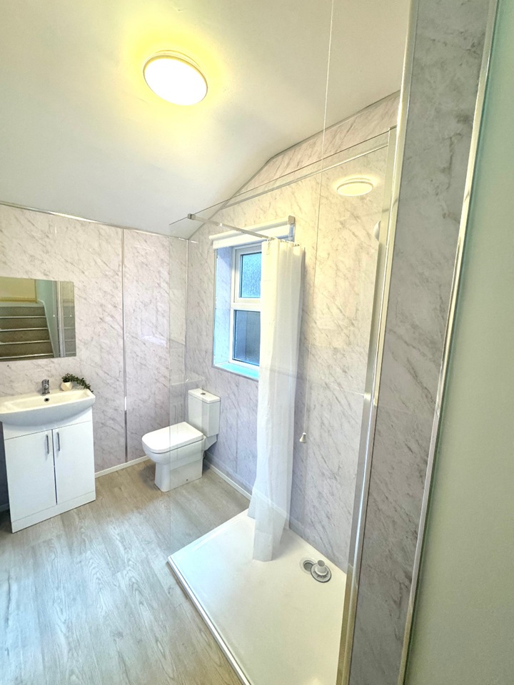 Additional image 5 of 1 Bed Penthouse, Prescot St, L7, N1 7GU