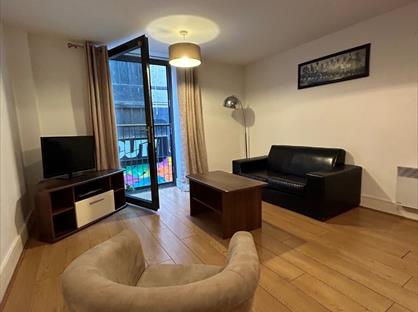 1 Bed Flat, Cumberland Street, L1