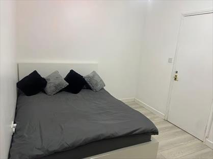 Room in a Shared House, Francis Street, LU1