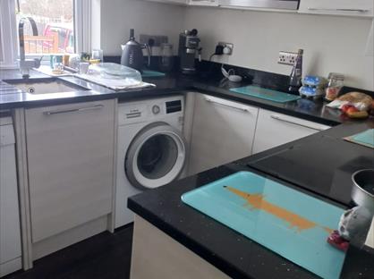 3 Bed Semi-Detached House, Wickham Road, CR0