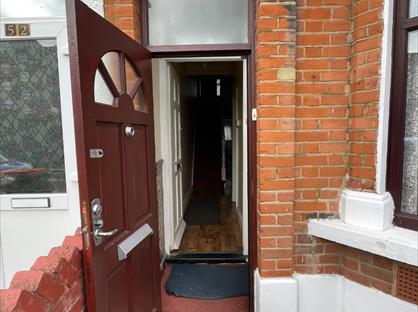 4 Bed Terraced House, Napier Road, E6