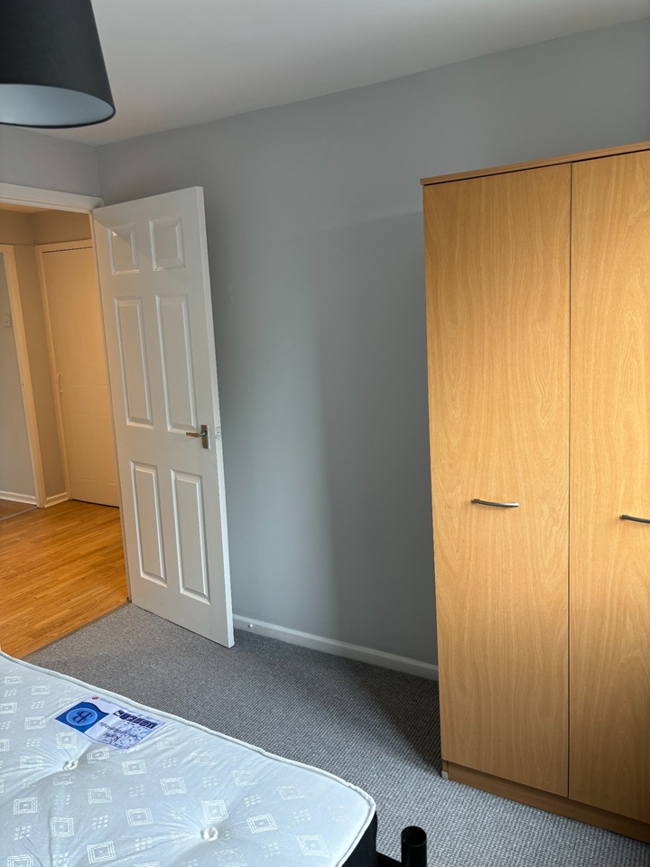 2 Bed Flat, Barwell Court, B9 photo 5