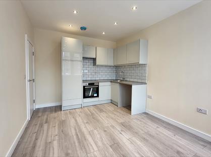 2 Bed Flat, Rochdale, OL12