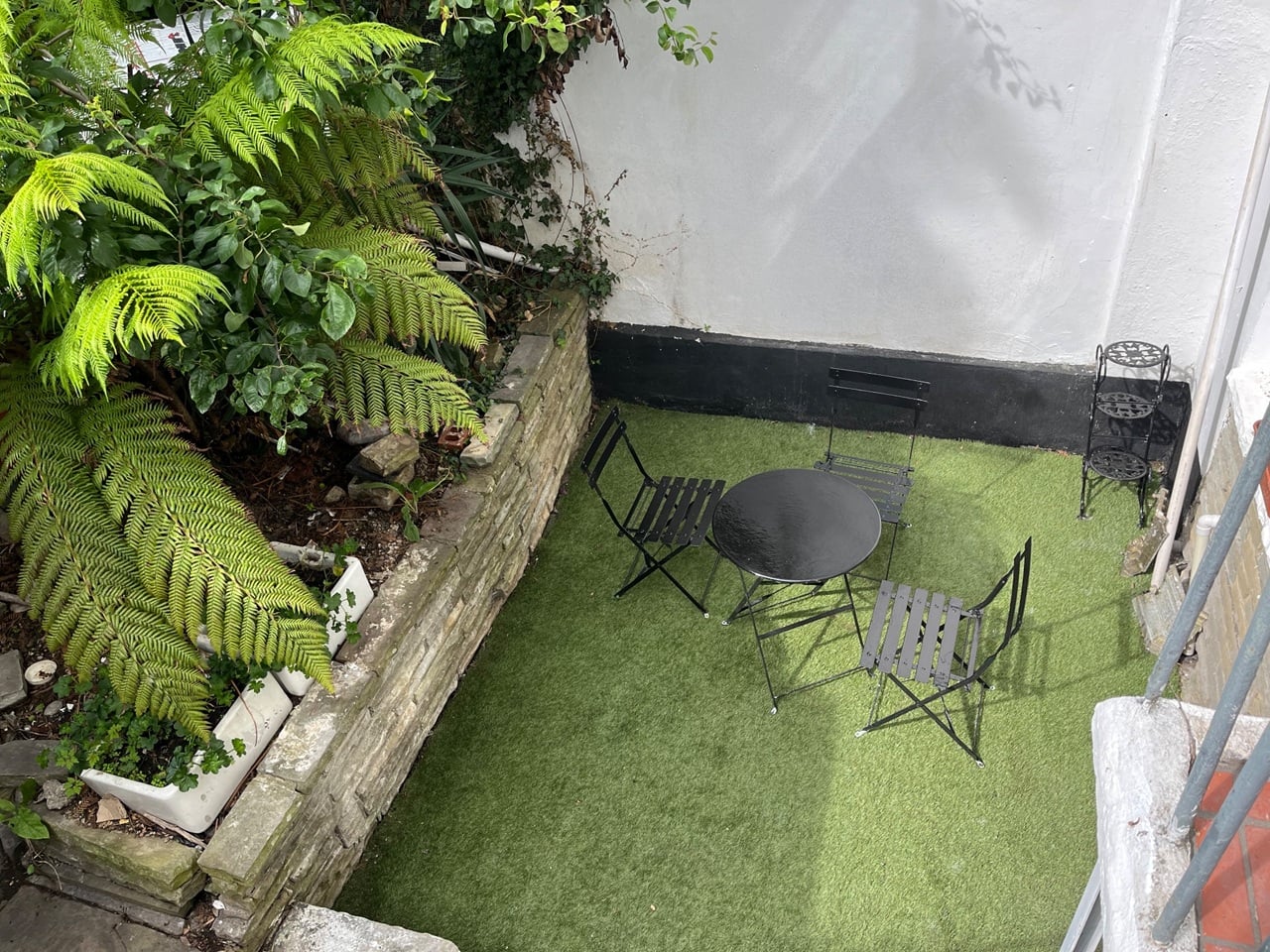 Room in a Shared House, Offord Road, N1