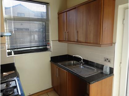 2 Bed Flat, Wormald  View, WF13