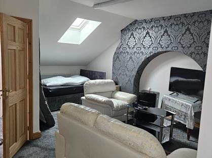 Room in a Shared House, Hamilton Road, M13