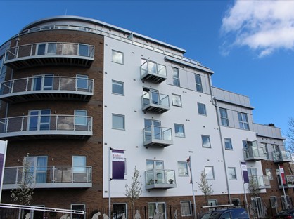 1 Bed Flat, Station View, GU1