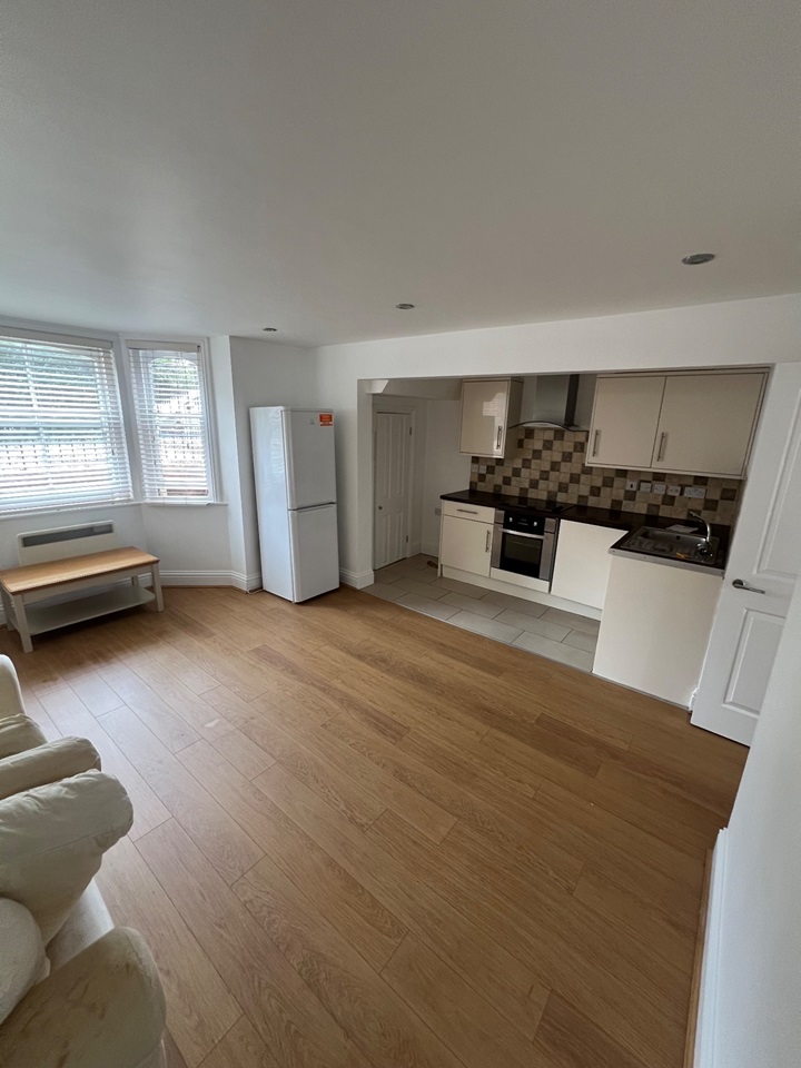 Additional image 3 of 2 Bed Flat, Alexandra Road, RG1, N1 7GU