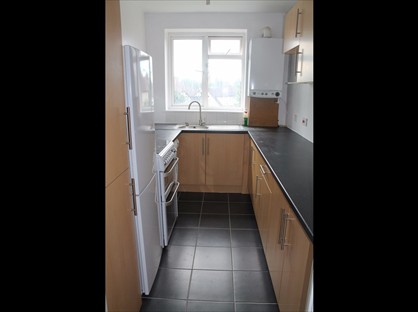 Room in a Shared House, Stanley Way, BR5