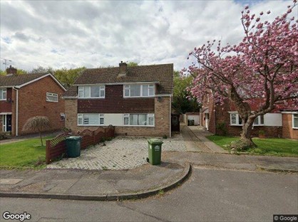 2 Bed Flat, Denman Drive, TW15