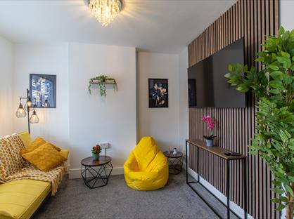 3 Bed Detached House, Eastney Road, PO4
