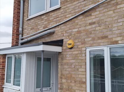 1 Bed Flat, Twisden Road, ME19