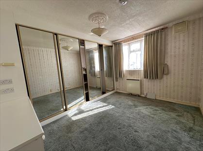 1 Bed Flat, Pinkwell Lane, UB3