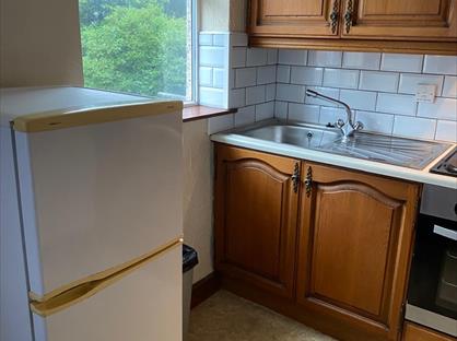 Studio Flat, Stourbridge Road, DY1