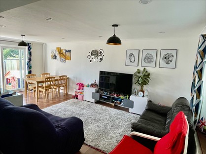 2 Bed Terraced House, Lee Walk, SS16