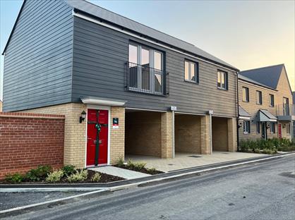 2 Bed Semi-Detached House, Harold Teager Crescent, CM1