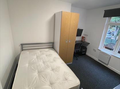 Studio Flat, Regent Road, LE1