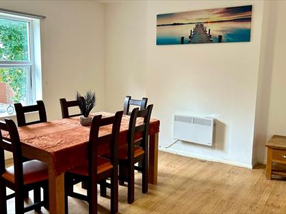3 Bed Flat, Hardy Street, NG7
