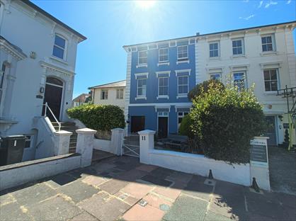1 Bed Maisonette, April Lodge, BN21