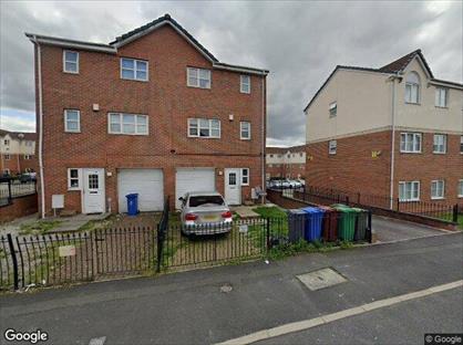 2 Bed Flat, Blueberry Avenue, M40