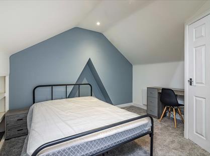 Room in a Shared House, Bishop Street, NG18