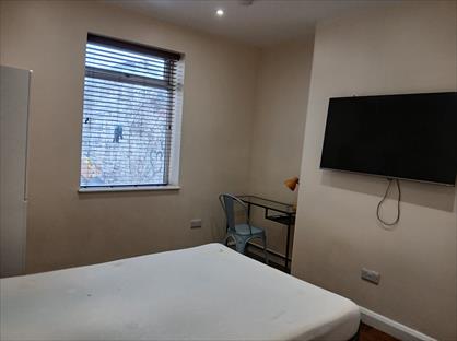 Room in a Shared House, Liverpool Road, ST4