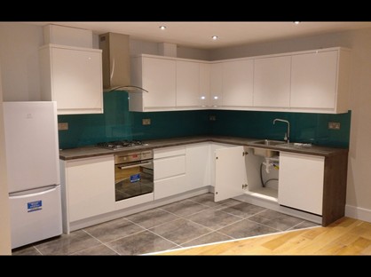 2 Bed Flat, Wolverton Square, RG21