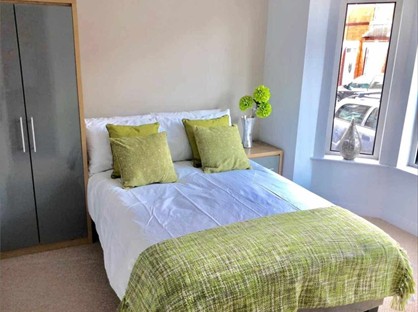 Room in a Shared House, Don, DN4