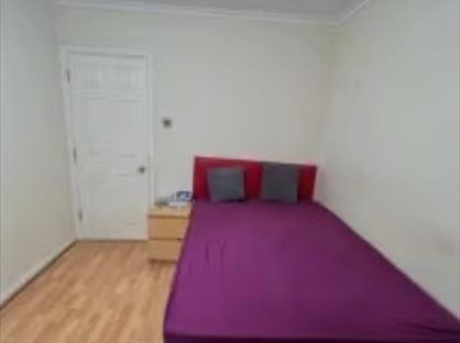 Room in a Shared House, Sixth Avenue, UB3