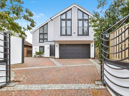 4 Bed Terraced House, Dairyhouse Road, DE23