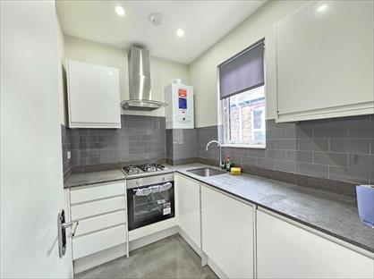 Studio Flat, Sydenham Road, SE26