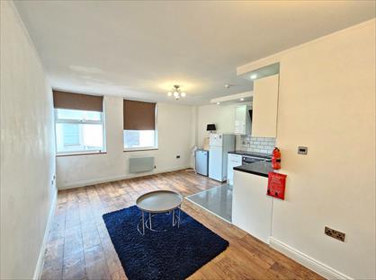 Studio Flat, Rawlinson House, RH1
