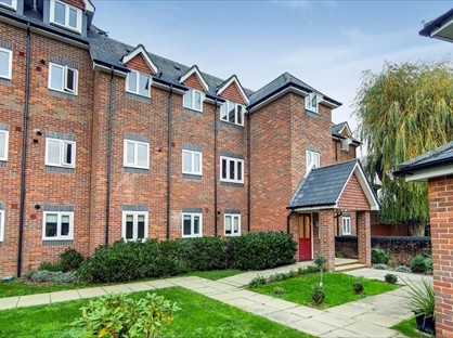 Room in a Shared Flat, Sir Cyril Black Way, SW19