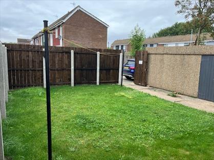 3 Bed Semi-Detached House, Dulverton Close, HU7