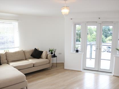 2 Bed Flat, James Watt Way, DA8