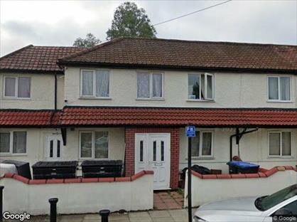 2 Bed Flat, Meadow Close, EN3