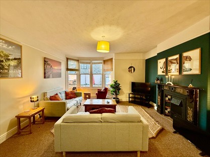 2 Bed Flat, Borough Rd, EX34