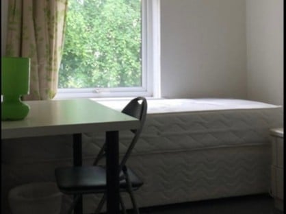 Room in a Shared Flat, Glenfinnan Drive, G20