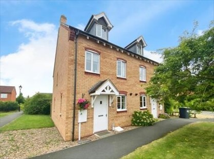 3 Bed Semi-Detached House, Leveret Chase, LN6