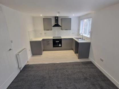 3 Bed Flat, Kinghorne Walk, DD3