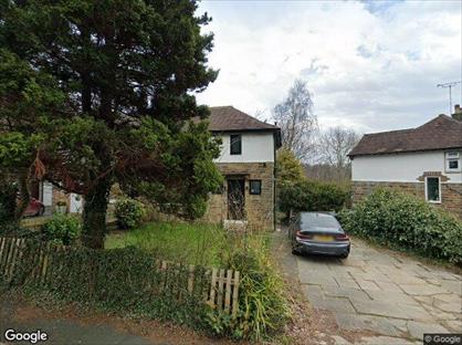 3 Bed Semi-Detached House, Bradford, BD8